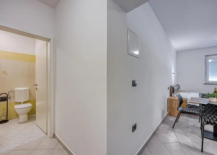 Lejlighed Coastal Countryside Oasis Deni - Happy Koper